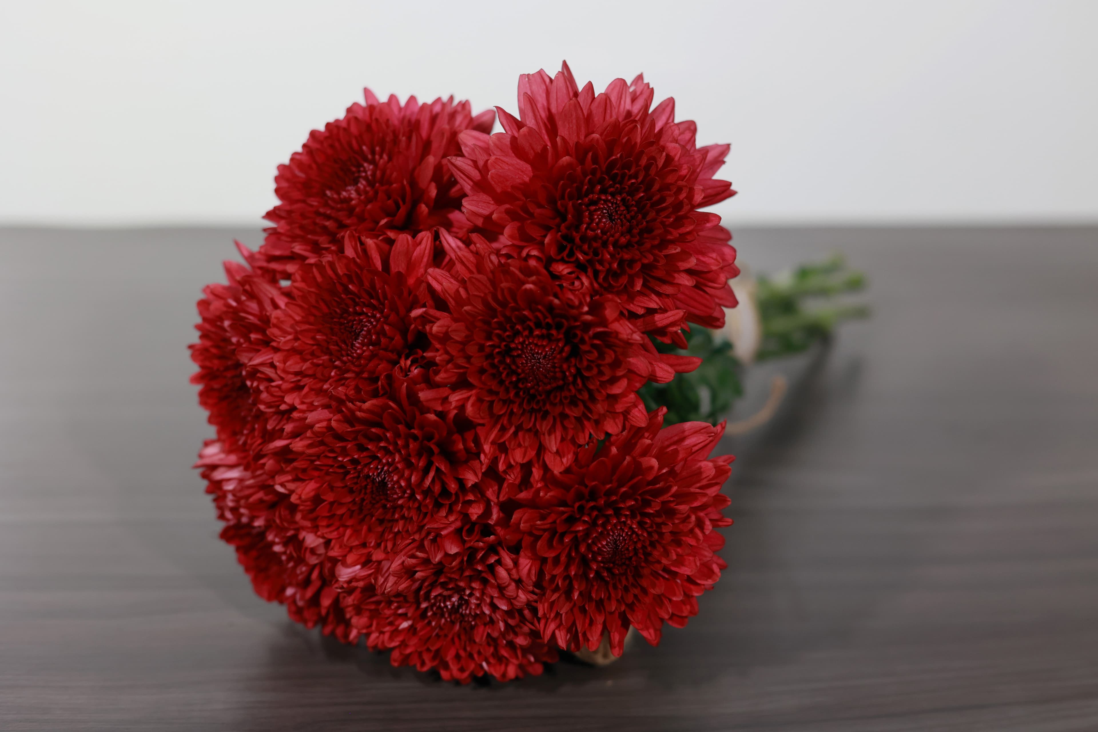 Burgundy Chrysanthemum Bouquet — photo 2